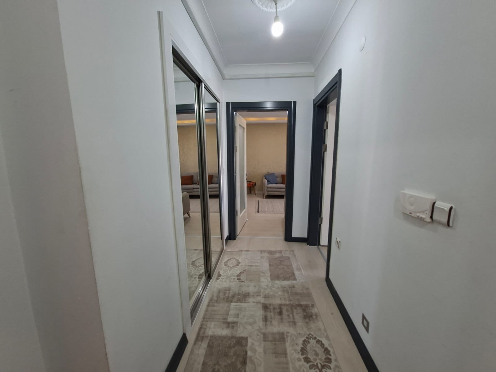 AKÇAY CEMİL TEMEL MAHALLESİNDE 2+1 AYRI MUTFAK ÖN CEPHE GENİŞ VE FERAH DAİRE - Görsel 10