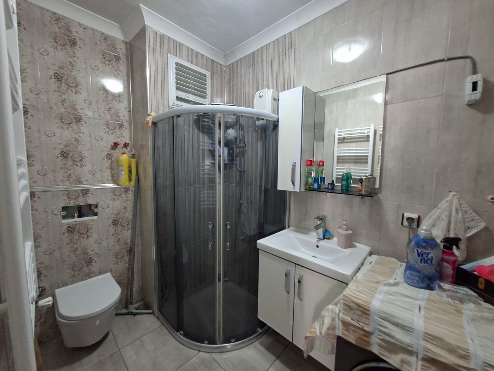 AKÇAY CEMİL TEMEL MAHALLESİNDE 2+1 AYRI MUTFAK ÖN CEPHE GENİŞ VE FERAH DAİRE - Görsel 7